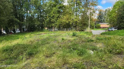 2120 Ivan Dr, Anchorage, AK 99507 photo 5