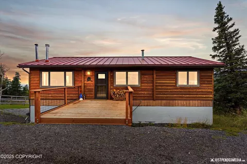 7841 Byron Dr, Anchorage, AK 99516