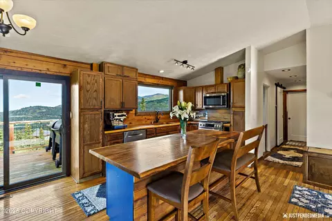 7841 Byron Dr, Anchorage, AK 99516 photo 7
