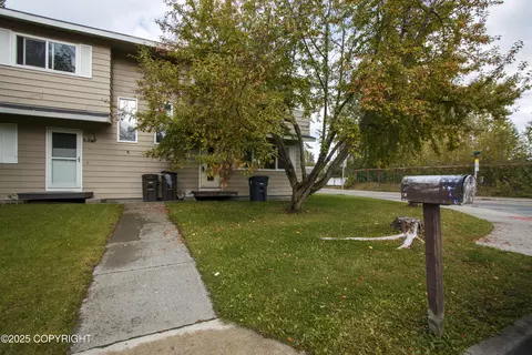 6229 Winding Way # 06, Anchorage, AK 99504