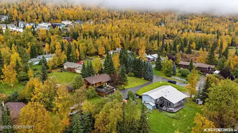 View/Area - 10208 Preuss Ln, Eagle River, AK 99577 photo 2 of 5