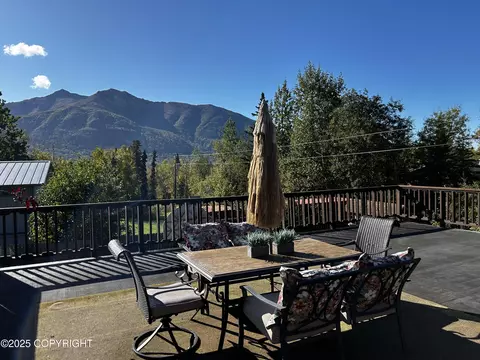 Exterior - 10208 Preuss Ln, Eagle River, AK 99577 photo 15 of 19