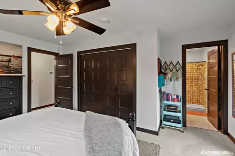 Bedroom - 10208 Preuss Ln, Eagle River, AK 99577 photo 6 of 9