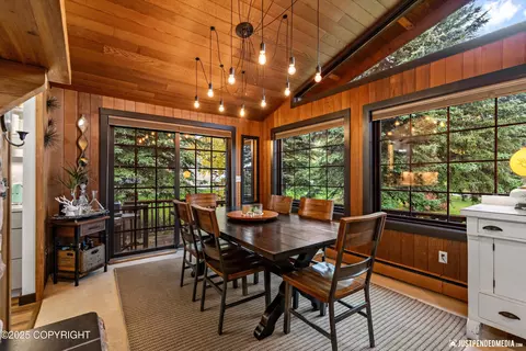 Dining - 10208 Preuss Ln, Eagle River, AK 99577 photo 4 of 5