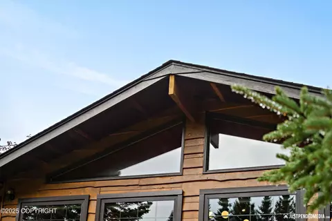 Exterior - 10208 Preuss Ln, Eagle River, AK 99577 photo 4 of 19