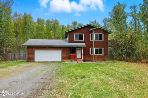 6501 W Commadore Ln, Wasilla, AK 99623