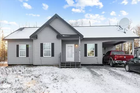 980 N Helen Ln, Wasilla, AK 99654