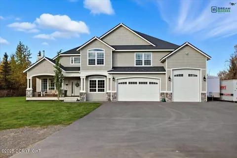 Exterior - 2235 E Vision View Dr, Wasilla, AK 99654 photo 3 of 10