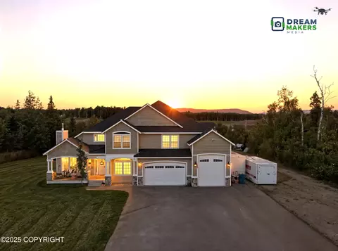 Exterior - 2235 E Vision View Dr, Wasilla, AK 99654 photo 4 of 10