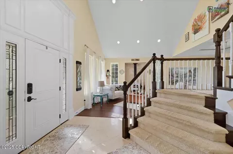 Entry Way - 2235 E Vision View Dr, Wasilla, AK 99654 photo 2 of 10