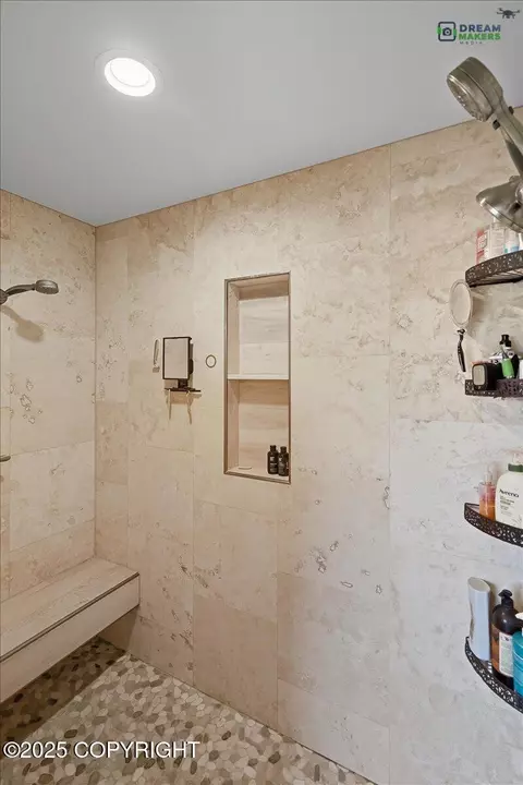 Bath - 2235 E Vision View Dr, Wasilla, AK 99654 photo 2 of 5