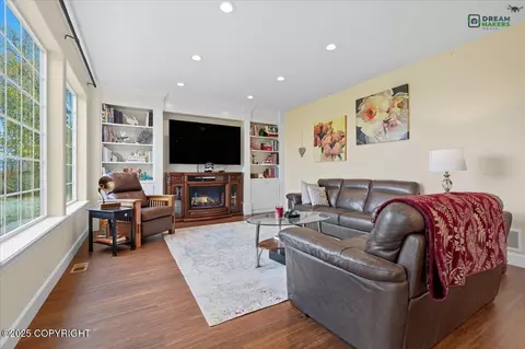 Living - 2235 E Vision View Dr, Wasilla, AK 99654 photo 4 of 4