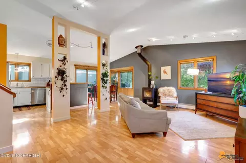 5430 W 82nd Ave, Anchorage, AK 99502