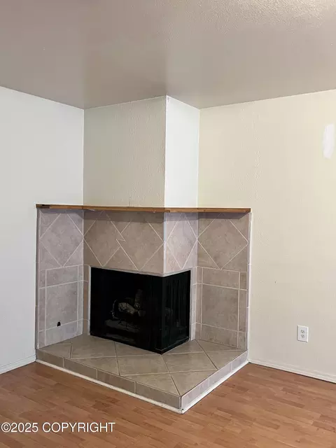 Living - 6124 E 12th Ave # D7, Anchorage, AK 99504 photo 2 of 4