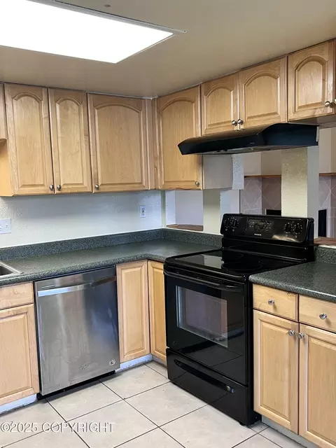 Kitchen - 6124 E 12th Ave # D7, Anchorage, AK 99504 photo 2 of 2