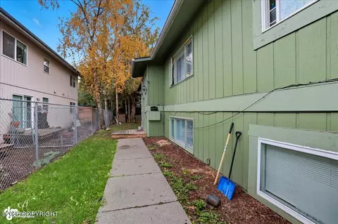 740 N Bragaw St, Anchorage, AK 99508