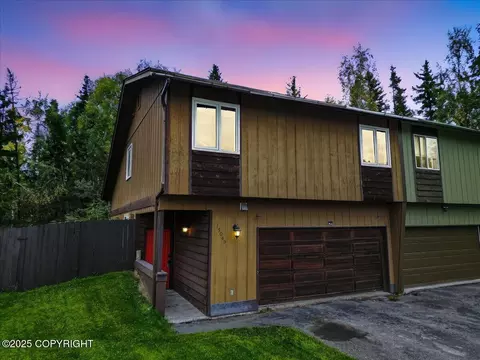 13049 Charlie Cir, Eagle River, AK 99577