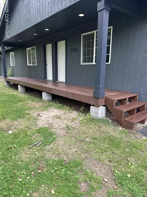 924 W Winter Ave, Wasilla, AK 99654