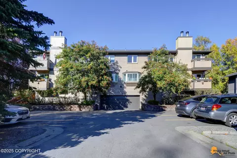 3425 Lakeshore Dr # 4, Anchorage, AK 99517