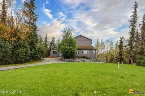 9216 Atelier Dr, Anchorage, AK 99507