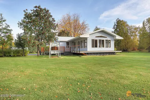 3401 E Cottle Loop, Wasilla, AK 99654 photo 3