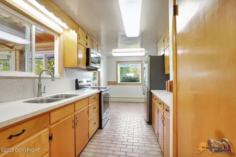 3401 E Cottle Loop, Wasilla, AK 99654 photo 9