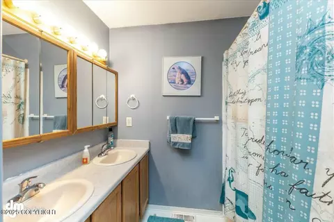 5460 E 4th Ave, Anchorage, AK 99508 photo 25