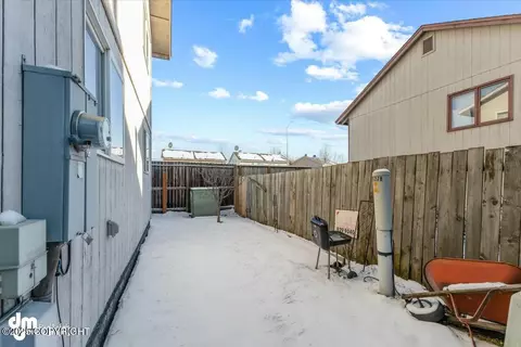 5460 E 4th Ave, Anchorage, AK 99508 photo 31