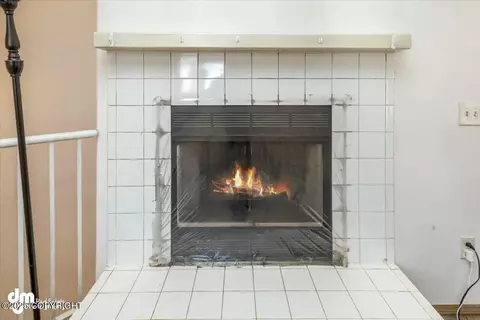 5460 E 4th Ave, Anchorage, AK 99508 photo 11