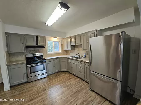 Kitchen - 6401 E 9th Ave, Anchorage, AK 99504 photo 1 of 3
