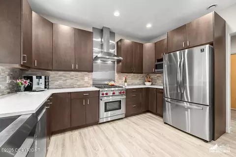 Kitchen - 3506 Tranquillity Loop, Anchorage, AK 99507 photo 9 of 11