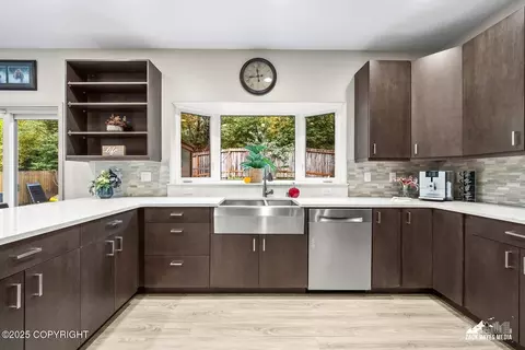 Kitchen - 3506 Tranquillity Loop, Anchorage, AK 99507 photo 7 of 11