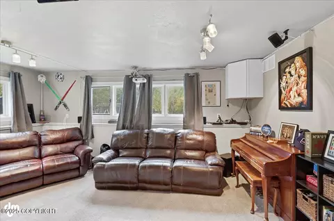 20627 Raven Dr, Eagle River, AK 99577 photo 32