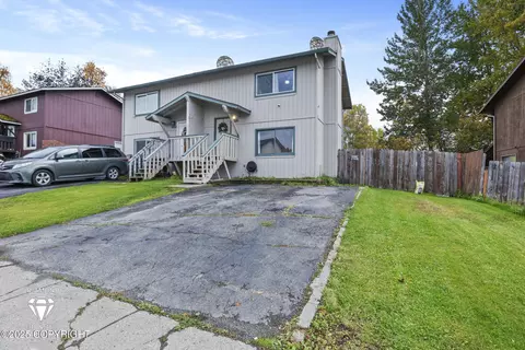 3024 Doil Dr, Anchorage, AK 99507