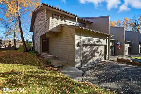 7835 Highlander Dr, Anchorage, AK 99518