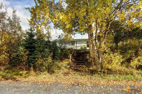 3913 Barbara Dr, Anchorage, AK 99517