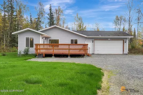 6760 W Blondell Dr, Wasilla, AK 99623