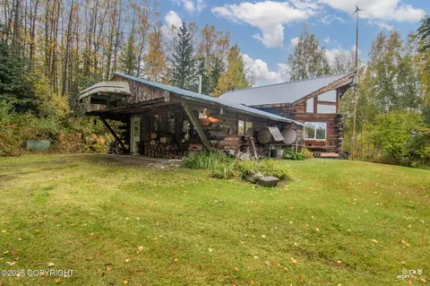 32180 Echo Lake Rd, Soldotna, AK 99669