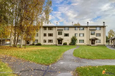 355 Donna Dr # 7, Anchorage, AK 99504