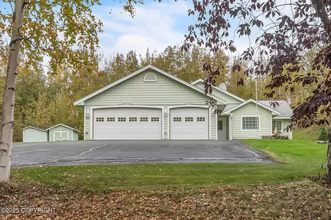 5161 E Shennum Dr, Wasilla, AK 99654