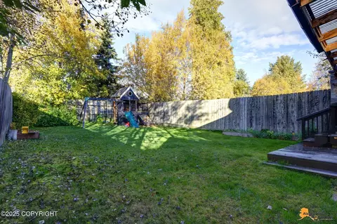 Exterior - 1826 Bellevue Loop, Anchorage, AK 99515 photo 4 of 8