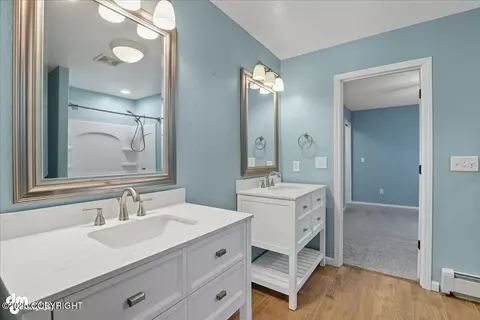 Bath - 16915 Yellowstone Dr, Eagle River, AK 99577 photo 4 of 8