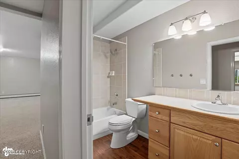 Bath - 16915 Yellowstone Dr, Eagle River, AK 99577 photo 1 of 8