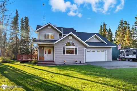 303 Highbush Ln, Kenai, AK 99611
