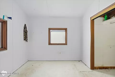 Bedroom - 509 Irwin St, Anchorage, AK 99508 photo 1 of 2