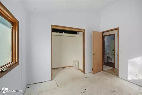 Bedroom - 509 Irwin St, Anchorage, AK 99508 photo 2 of 2
