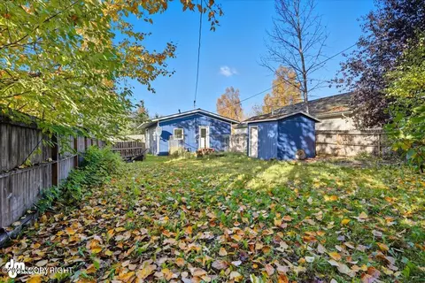 Exterior - 509 Irwin St, Anchorage, AK 99508 photo 6 of 8