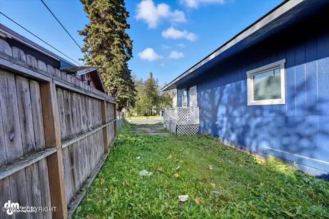 Exterior - 509 Irwin St, Anchorage, AK 99508 photo 3 of 8