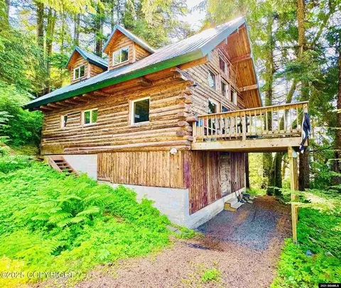 19105 Glacier Hwy, Auke Bay, AK 99821
