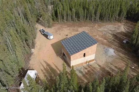 565 Chase Rd, Delta Junction, AK 99737